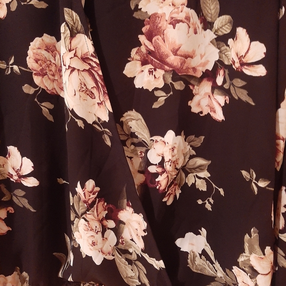 Rue 21 Long sleeve Sheer Blouse Size XL - Picture 5 of 8